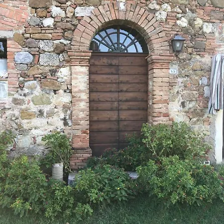 Podere Santamargherita بيت للعطل شيتونا